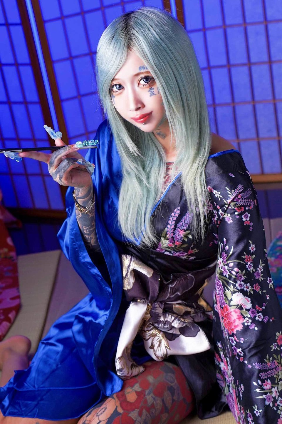 ���� �ڍ�